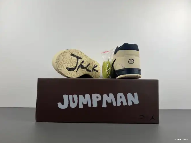HYPE Scott Travis TR FZ8117-102 Jumpman Jack x Jordan 0430
